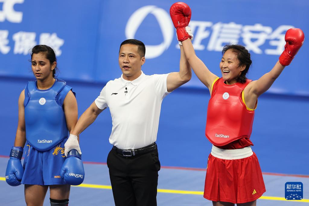 alt, amp, 巴特拉在赛 alt, amp, 巴特拉在赛