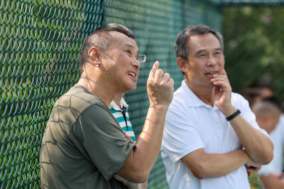 村BA, OiWqL 村BA, OiWqL