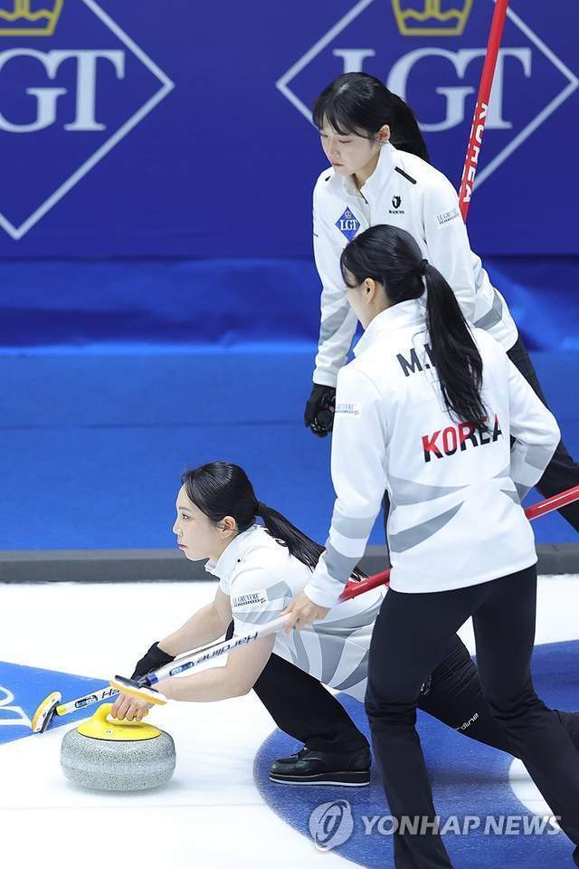 薛艺恩, 杀进四强 薛艺恩, 杀进四强