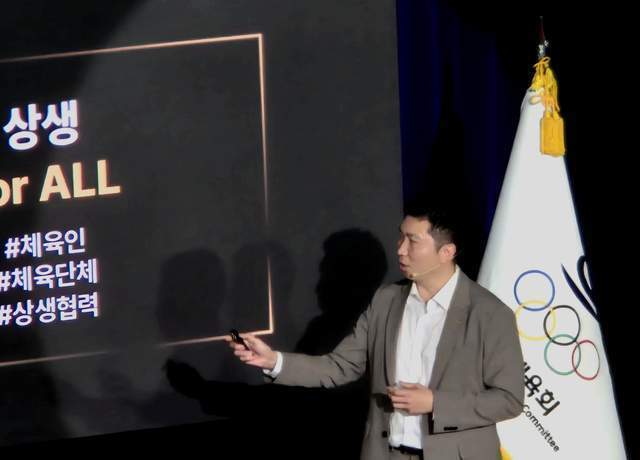 壶队正合影, 薛艺恩 壶队正合影, 薛艺恩