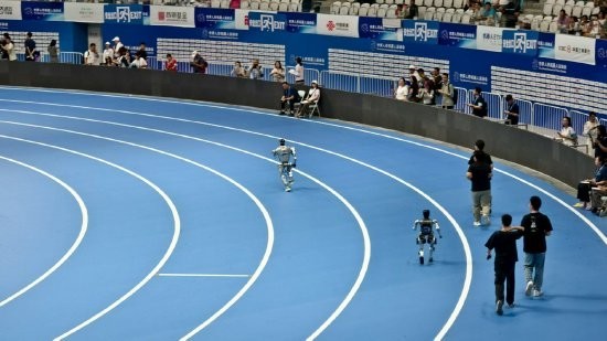 alt, img, 其身高为 alt, img, 其身高为