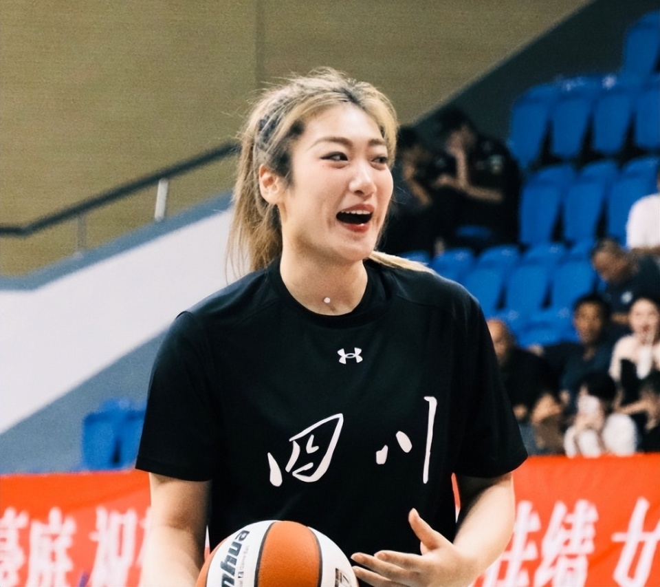 wAA, 江苏女篮, 法晋级第二 wAA, 江苏女篮, 法晋级第二