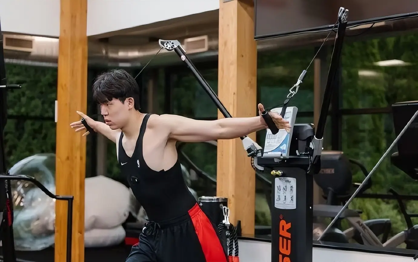 不过杨瀚森, gA, 而是杨瀚森 不过杨瀚森, gA, 而是杨瀚森