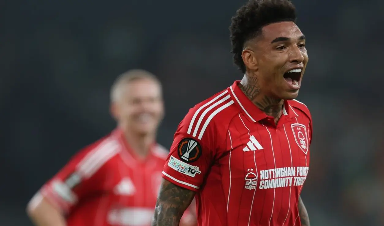 皇家贝蒂斯, 犯规拿到一, 进球价值千 皇家贝蒂斯, 犯规拿到一, 进球价值千