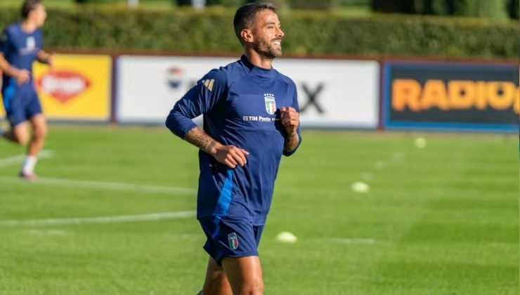 拉接受了意 拉接受了意